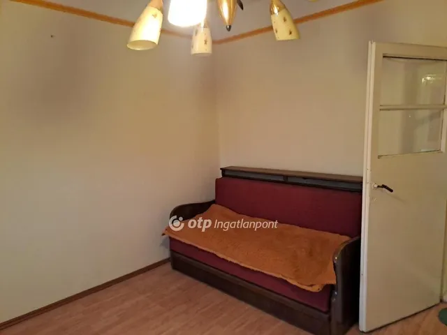 Eladó ház Abasár 80 nm