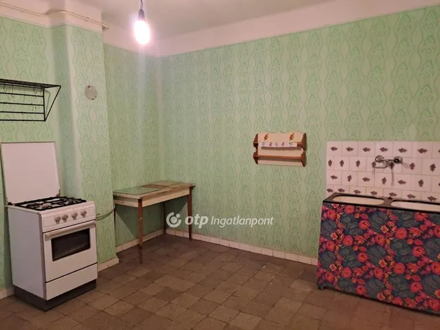 Eladó ház Abasár 80 nm