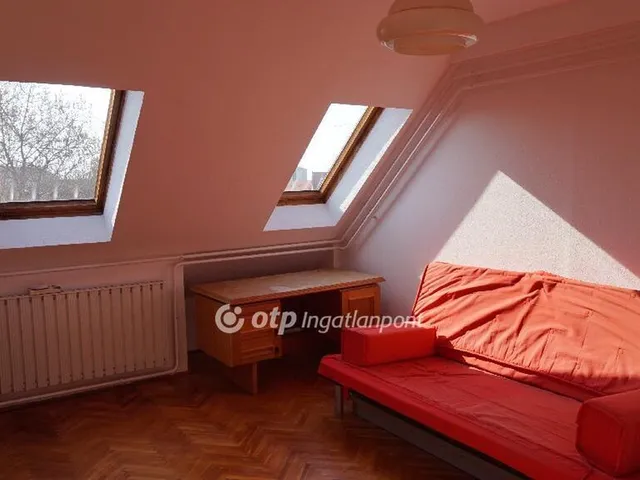 Eladó lakás Gyöngyös 87 nm
