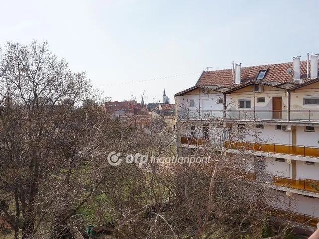 Eladó lakás Gyöngyös 87 nm