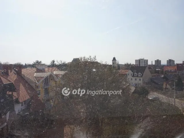 Eladó lakás Gyöngyös 87 nm