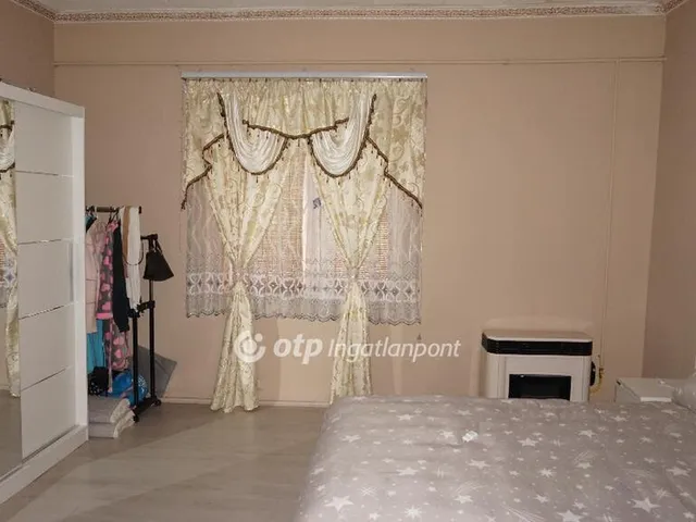 Eladó ház Csány 100 nm