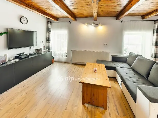 Eladó ház Pétervására 160 nm