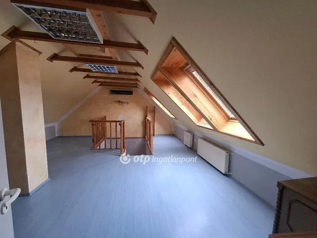 Eladó lakás Eger 131 nm