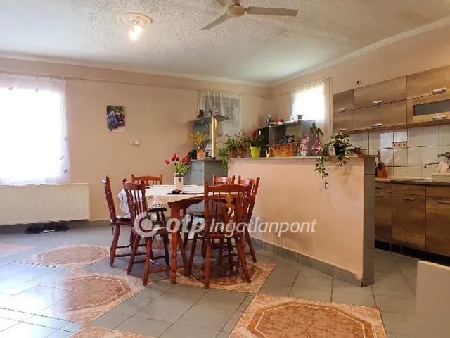 Eladó ház Galgahévíz 101 nm