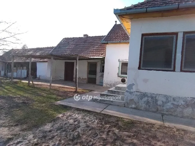 Eladó ház Tápióság 75 nm