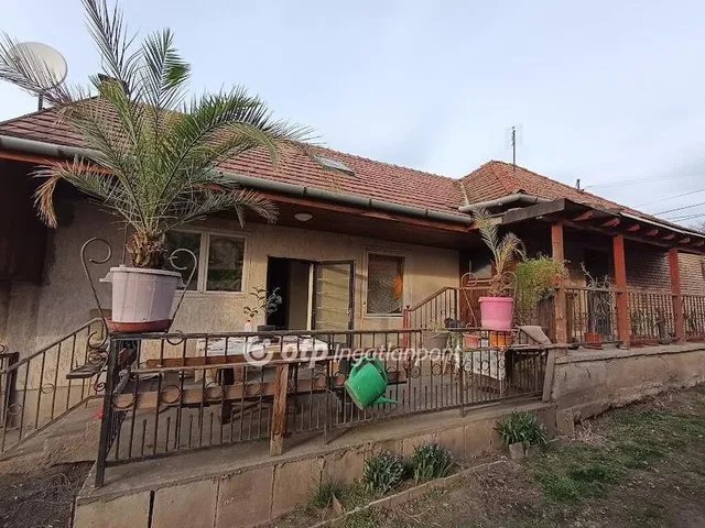 Eladó ház Ecséd 131 nm