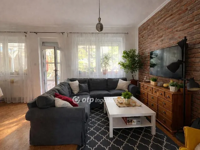 Eladó ház Eger 84 nm