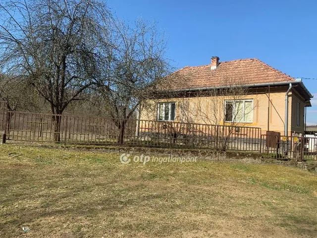 Eladó ház Pétervására 70 nm