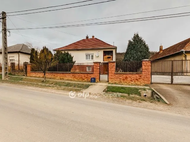 Eladó ház Pétervására 170 nm