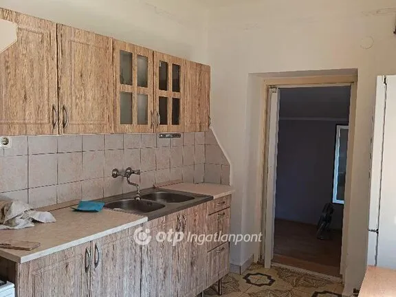 Eladó ház Karácsond 66 nm