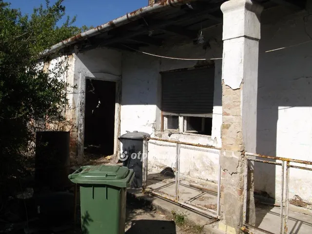 Eladó ház Gyöngyöshalász 67 nm