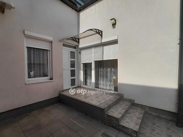 Eladó ház Hatvan 73 nm