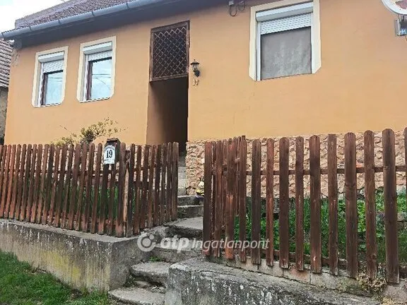 Eladó ház Gyöngyöstarján 105 nm