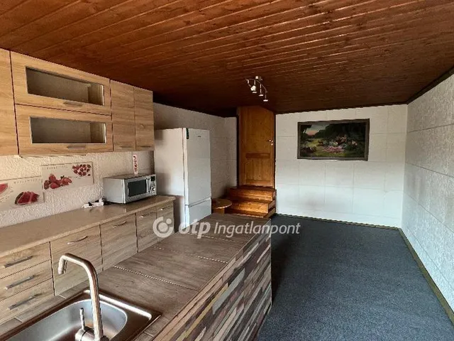 Eladó nyaraló Eger 92 nm