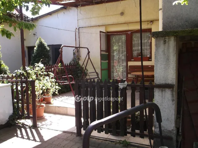 Eladó ház Gyöngyös 174 nm