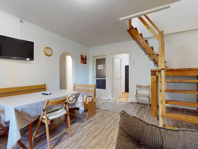 Eladó nyaraló Szihalom 120 nm