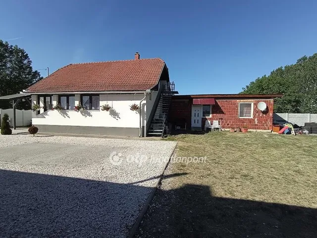 Eladó ház Jászfényszaru 127 nm