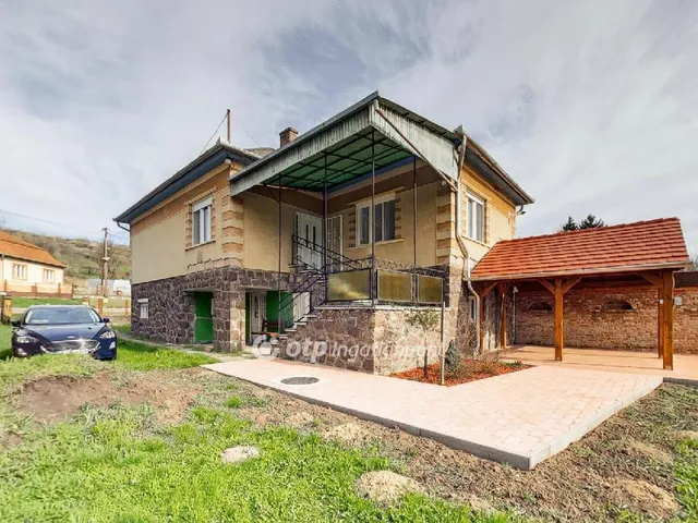 Eladó ház Bükkszék 160 nm
