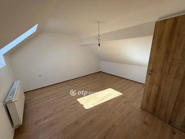 Eladó lakás Gyöngyös 86 nm