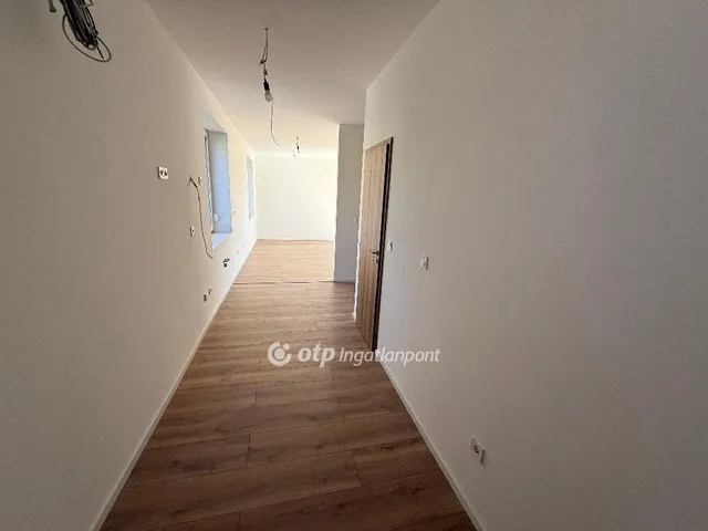 Eladó lakás Gyöngyös 86 nm