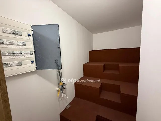Eladó lakás Gyöngyös 114 nm