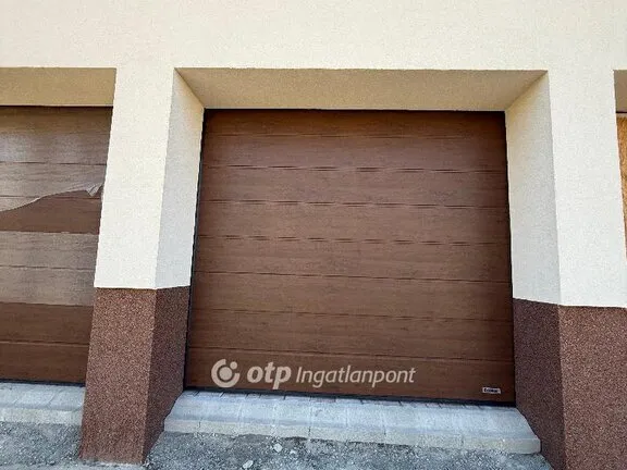 Eladó lakás Gyöngyös 114 nm