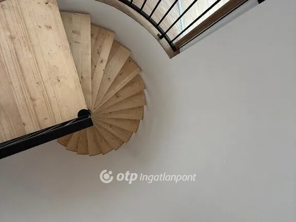 Eladó lakás Gyöngyös 114 nm