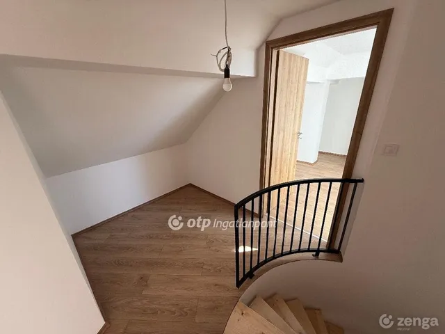 Eladó lakás Gyöngyös 114 nm