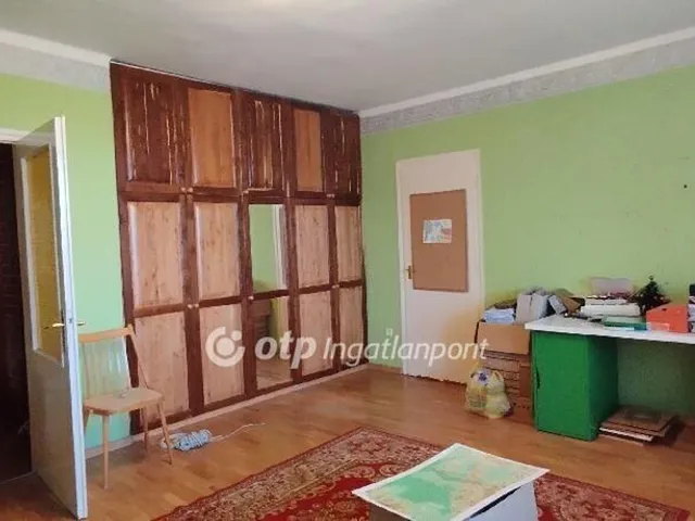 Eladó ház Gyöngyössolymos 160 nm