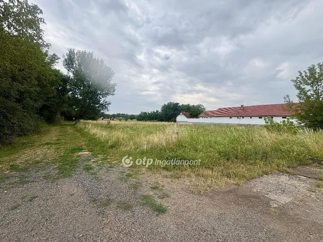Eladó telek Egerszalók 1287 nm