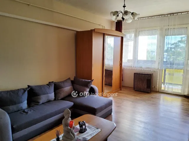 Eladó lakás Hatvan 61 nm