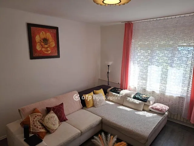 Eladó ház Csány 94 nm
