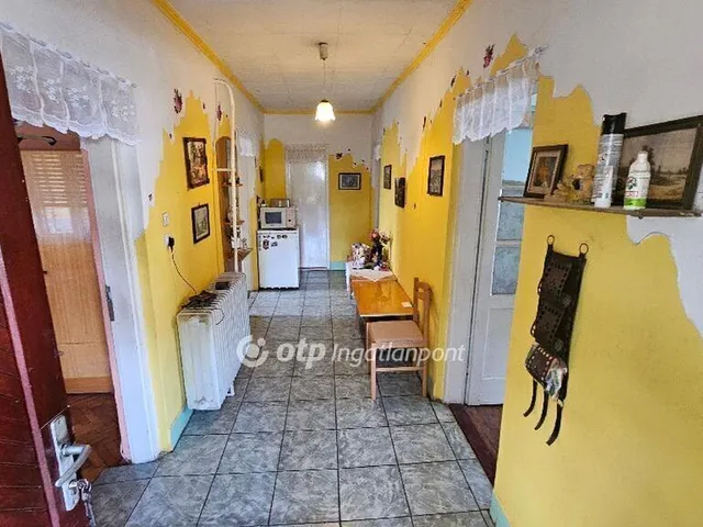 Eladó ház Füzesabony 90 nm