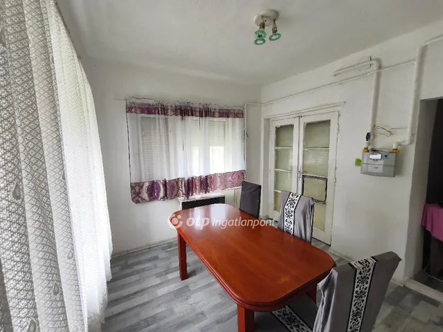 Eladó ház Karácsond 56 nm