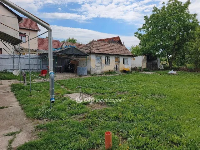 Eladó ház Karácsond 56 nm