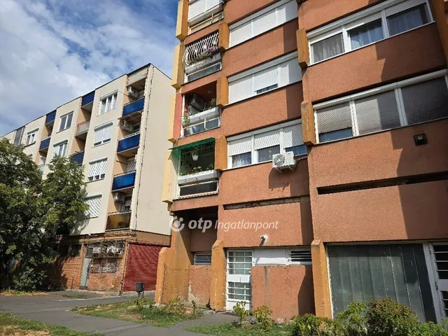 Eladó lakás Hatvan 54 nm