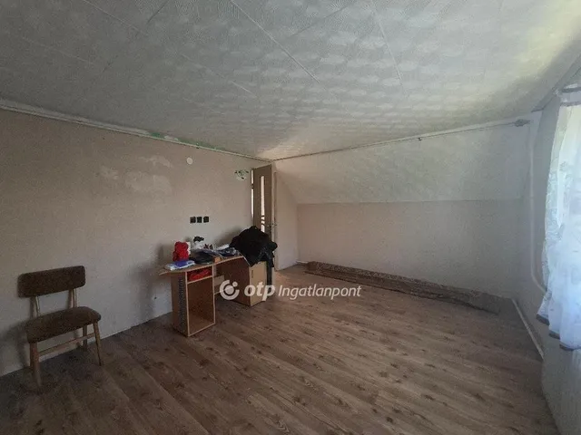 Eladó ház Kápolna 100 nm
