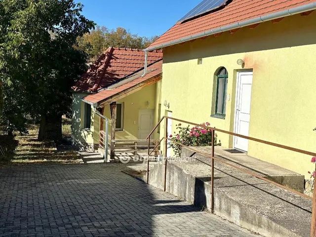 Eladó ház Szilvásvárad 126 nm
