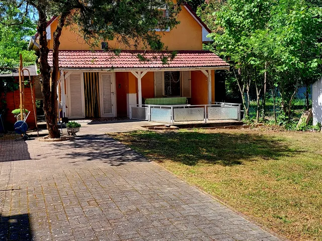 Eladó ház Zamárdi, Fürdőtelep 101 nm