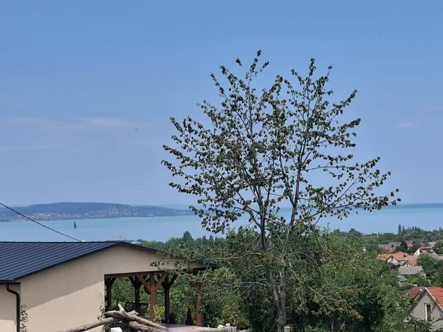 Eladó telek Zamárdi, Kőhegy 2780 nm