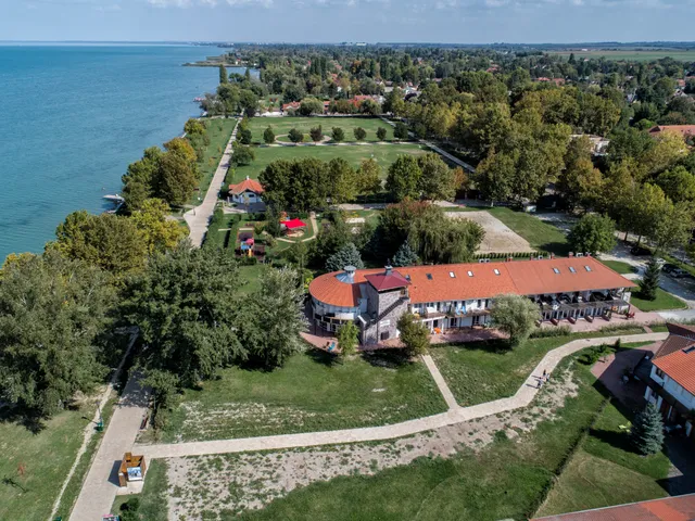 Eladó lakás Zamárdi, Fürdőtelep 63 nm