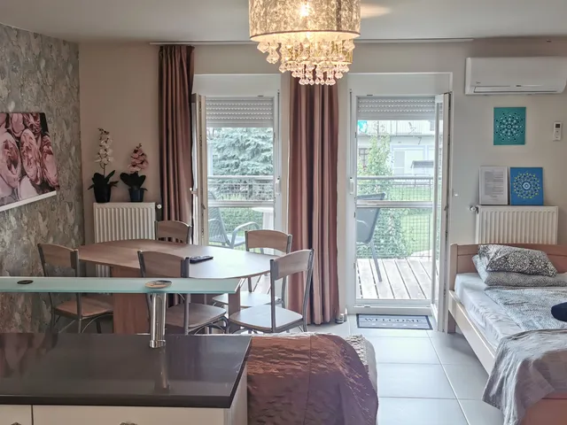 Eladó lakás Zamárdi, Fürdőtelep 64 nm