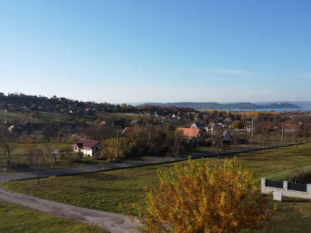 Eladó telek Zamárdi, Kőhegy 1030 nm