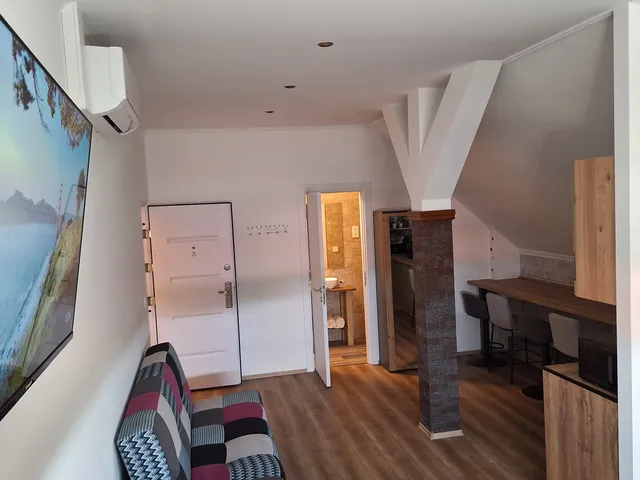 Eladó lakás Balatonszárszó 39 nm