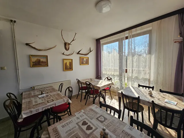 Eladó kereskedelmi és ipari ingatlan Balatonszemes 390 nm