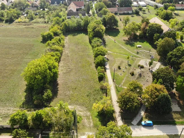 Eladó telek Ádánd 2943 nm