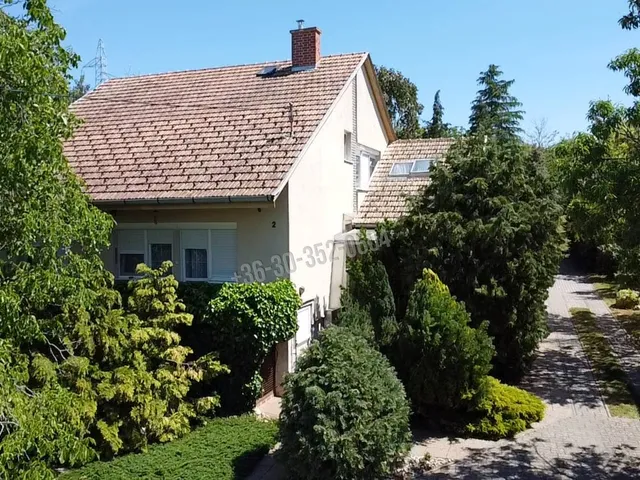 Eladó ház Kőröshegy 183 nm