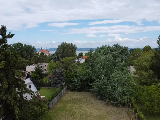 Eladó telek Zamárdi, Fürdőtelep 1077 nm