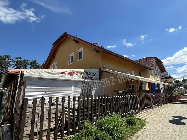Eladó kereskedelmi és ipari ingatlan Siófok 495 nm